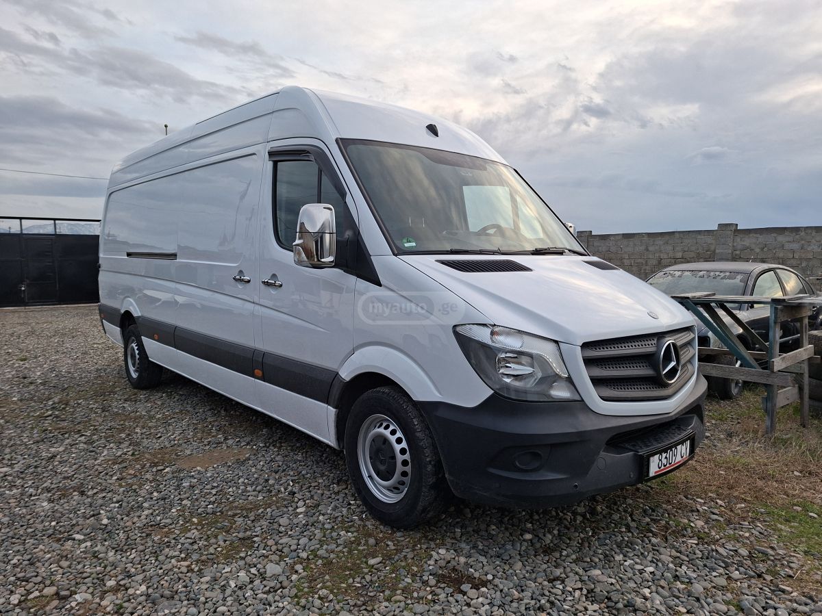 Mercedes-Benz Sprinter 2013 — photo 2