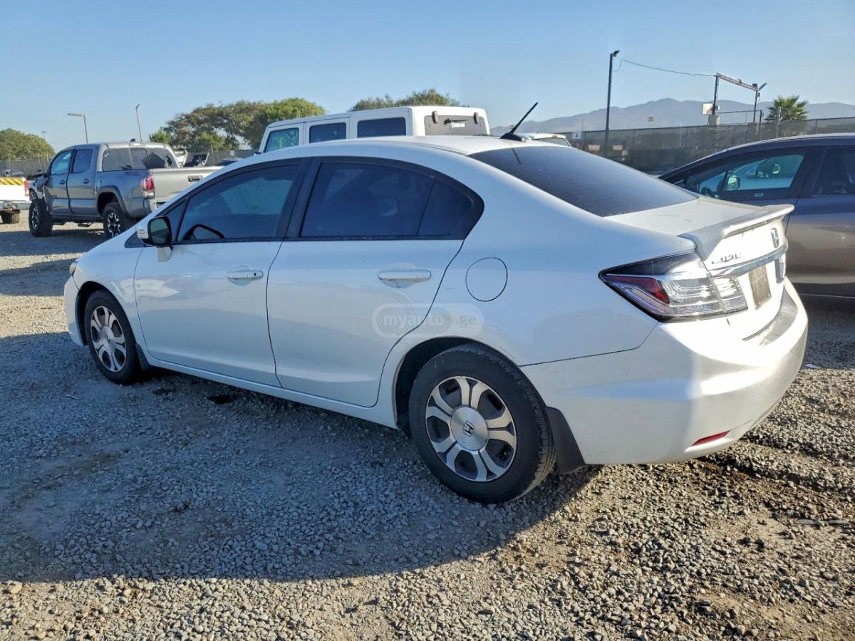 Honda Civic 2013 — photo 2