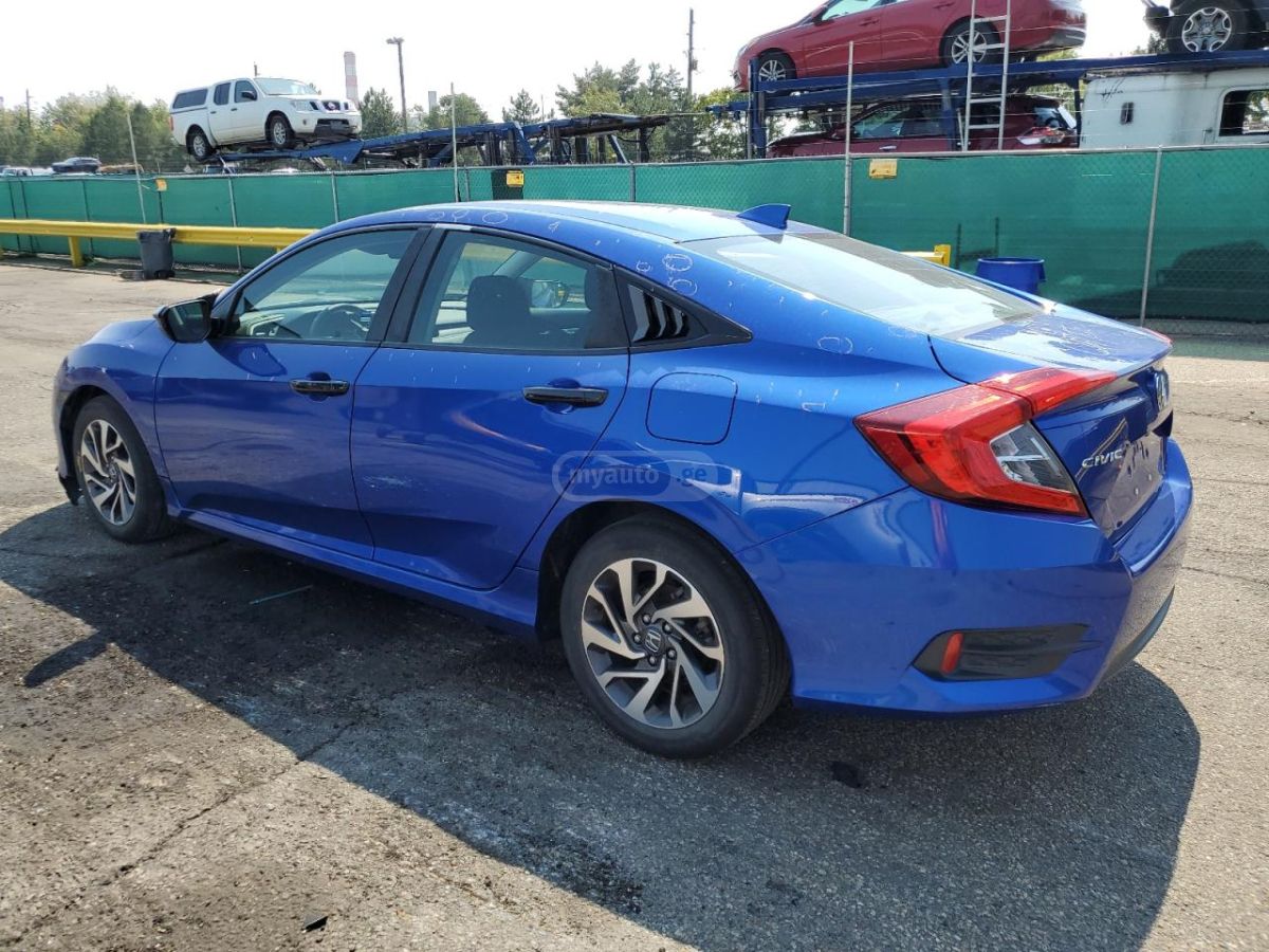 Honda Civic 2017 — photo 2