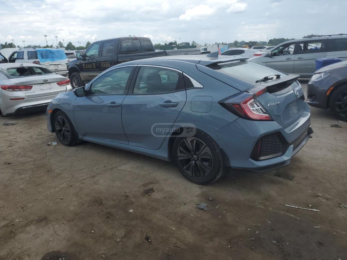 Honda Civic 2017 — photo 2
