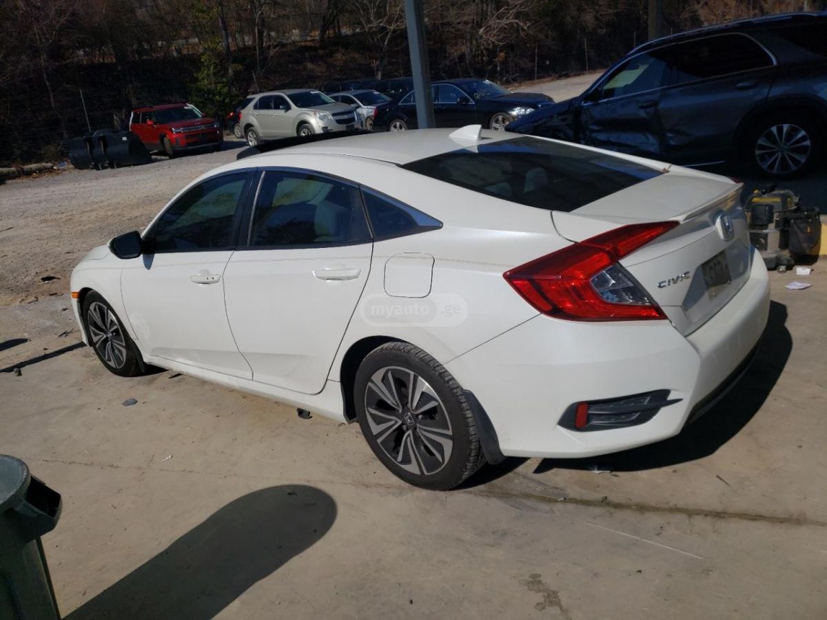 Honda Civic 2016 — photo 2