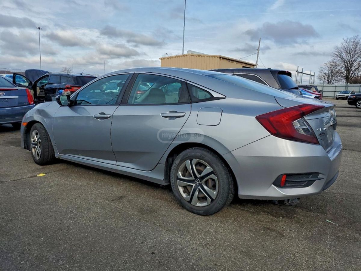 Honda Civic 2016 — photo 2