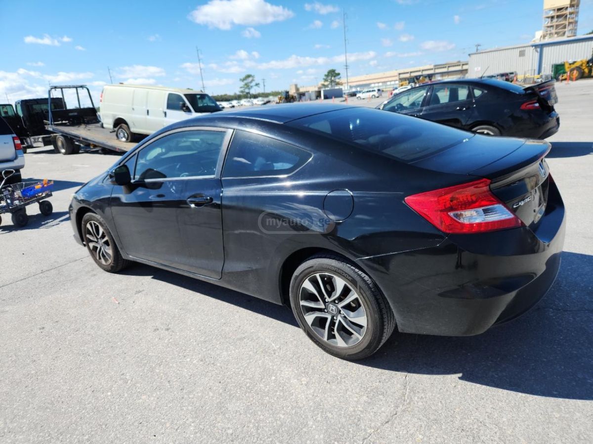 Honda Civic 2013 — photo 2