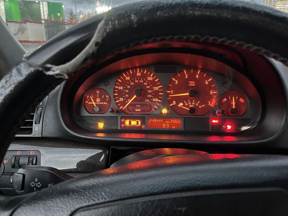 BMW 325 1999 — photo 2