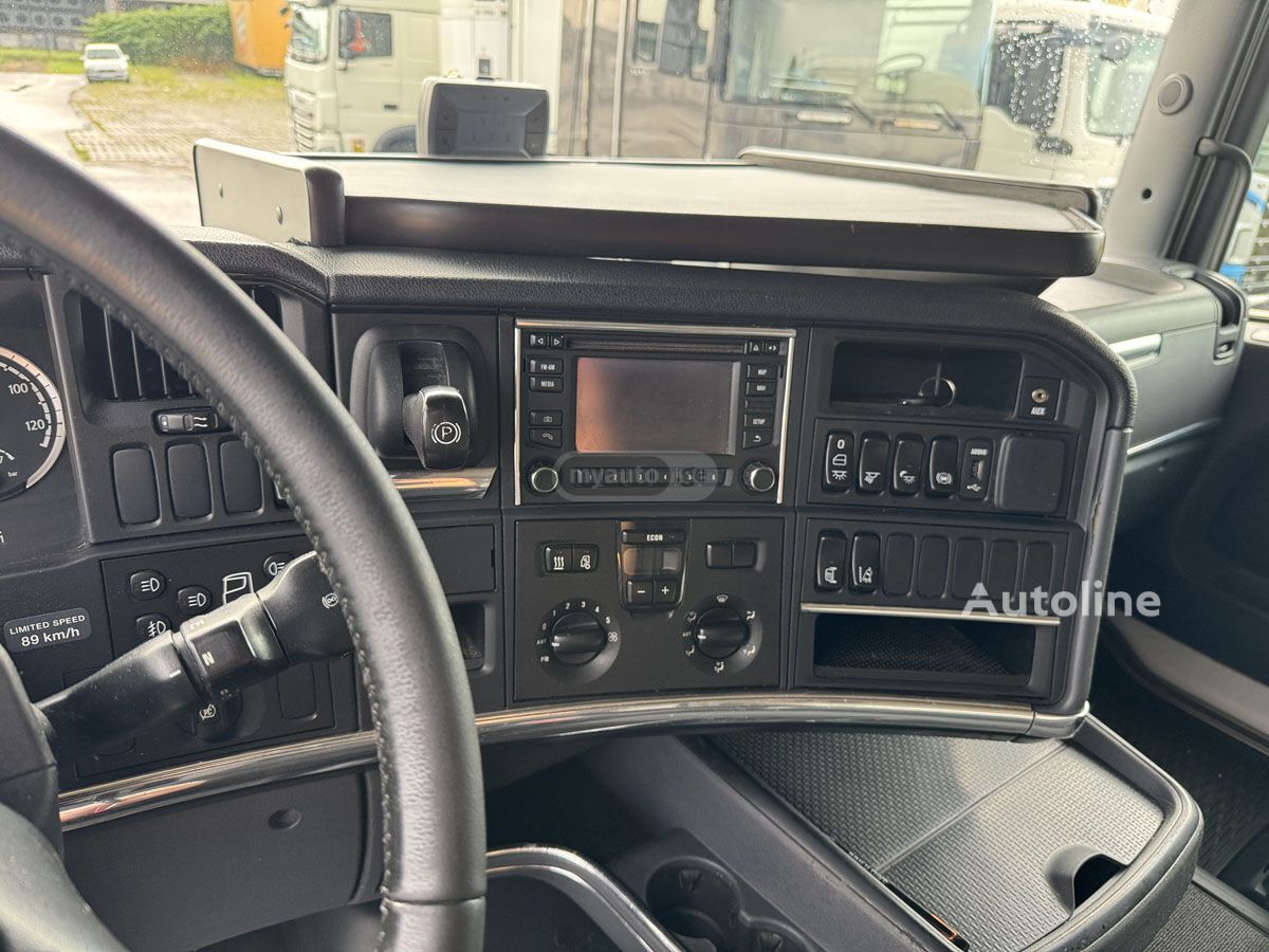 Scania 400 2015 — photo 2