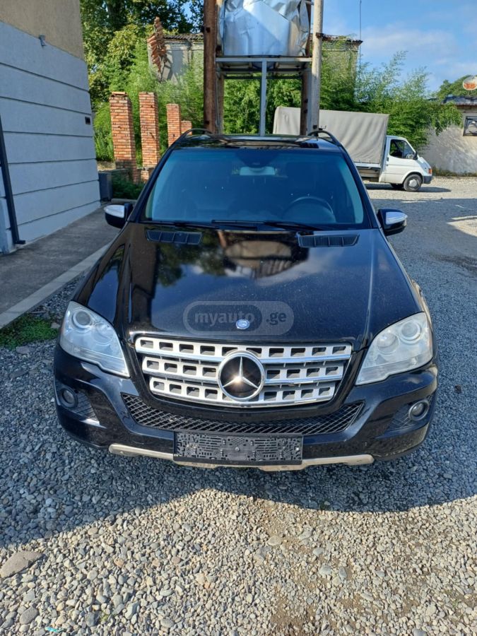 Mercedes-Benz ML 350