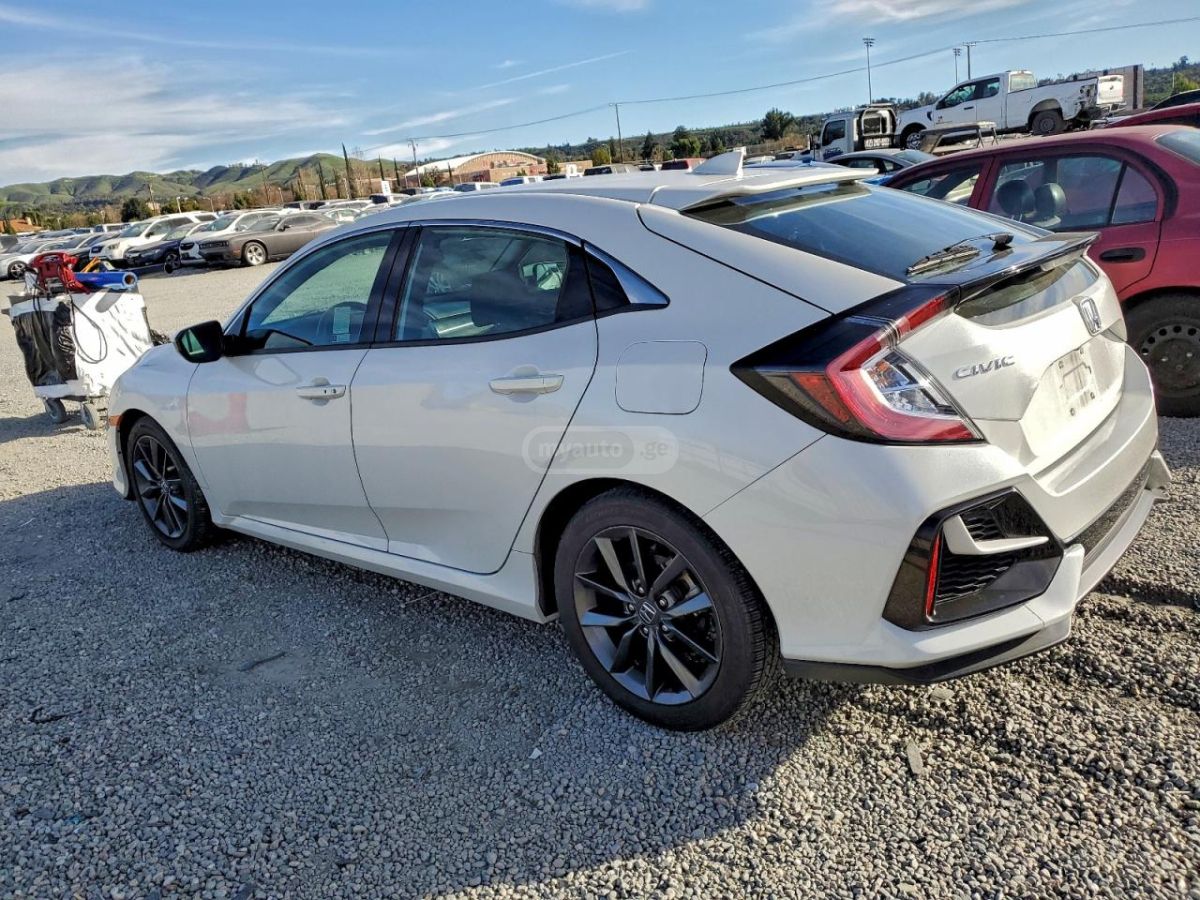 Honda Civic 2020 — photo 2