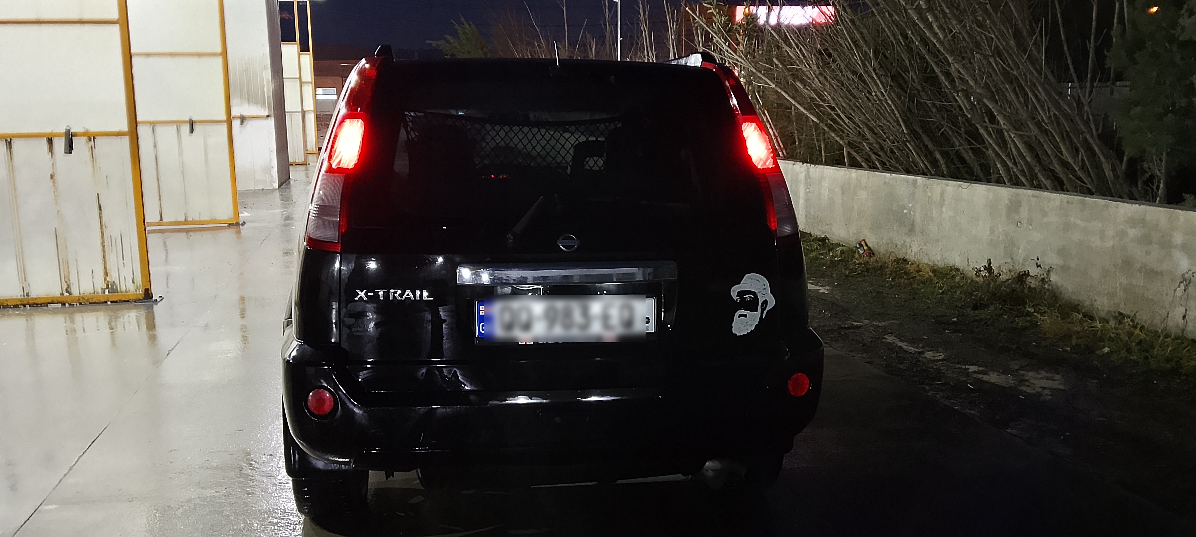 Nissan X-Trail 2004 — photo 2