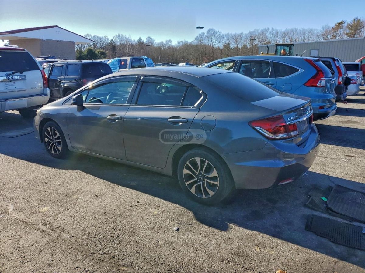 Honda Civic 2013 — photo 2