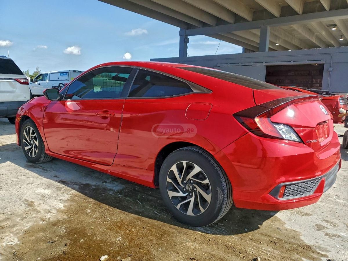 Honda Civic 2018 — photo 2