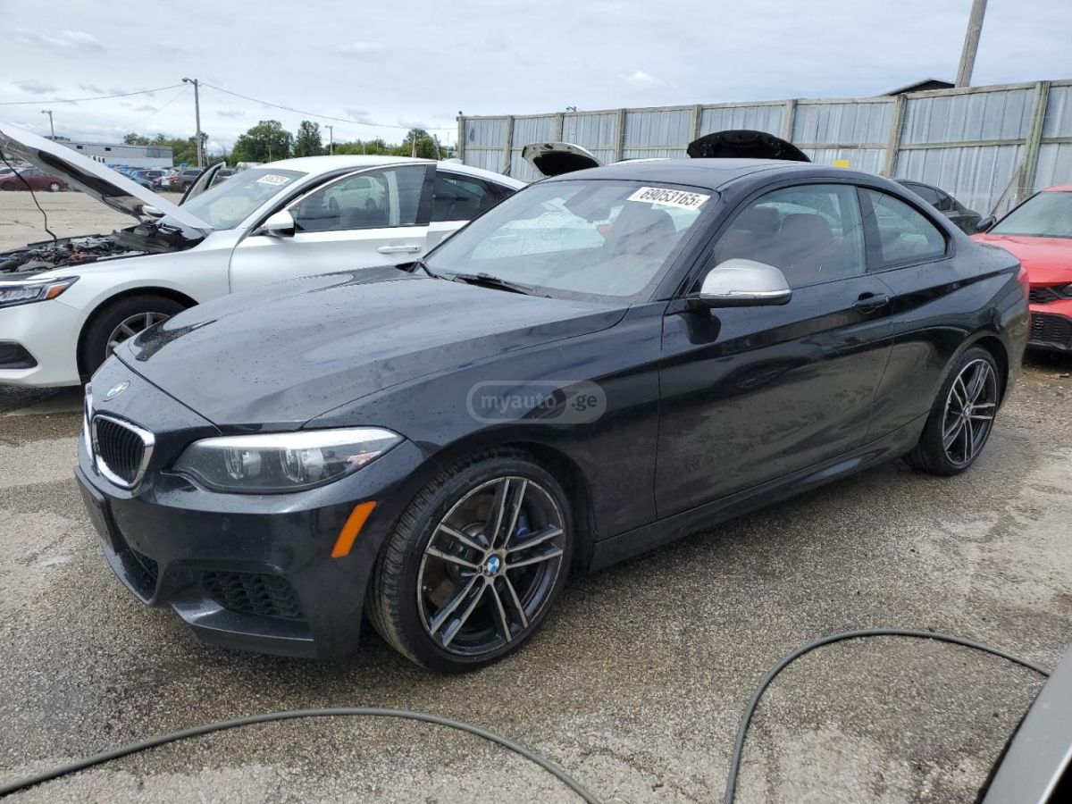 BMW M240