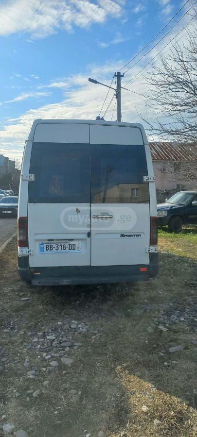 Mercedes-Benz Sprinter 2004 — photo 2