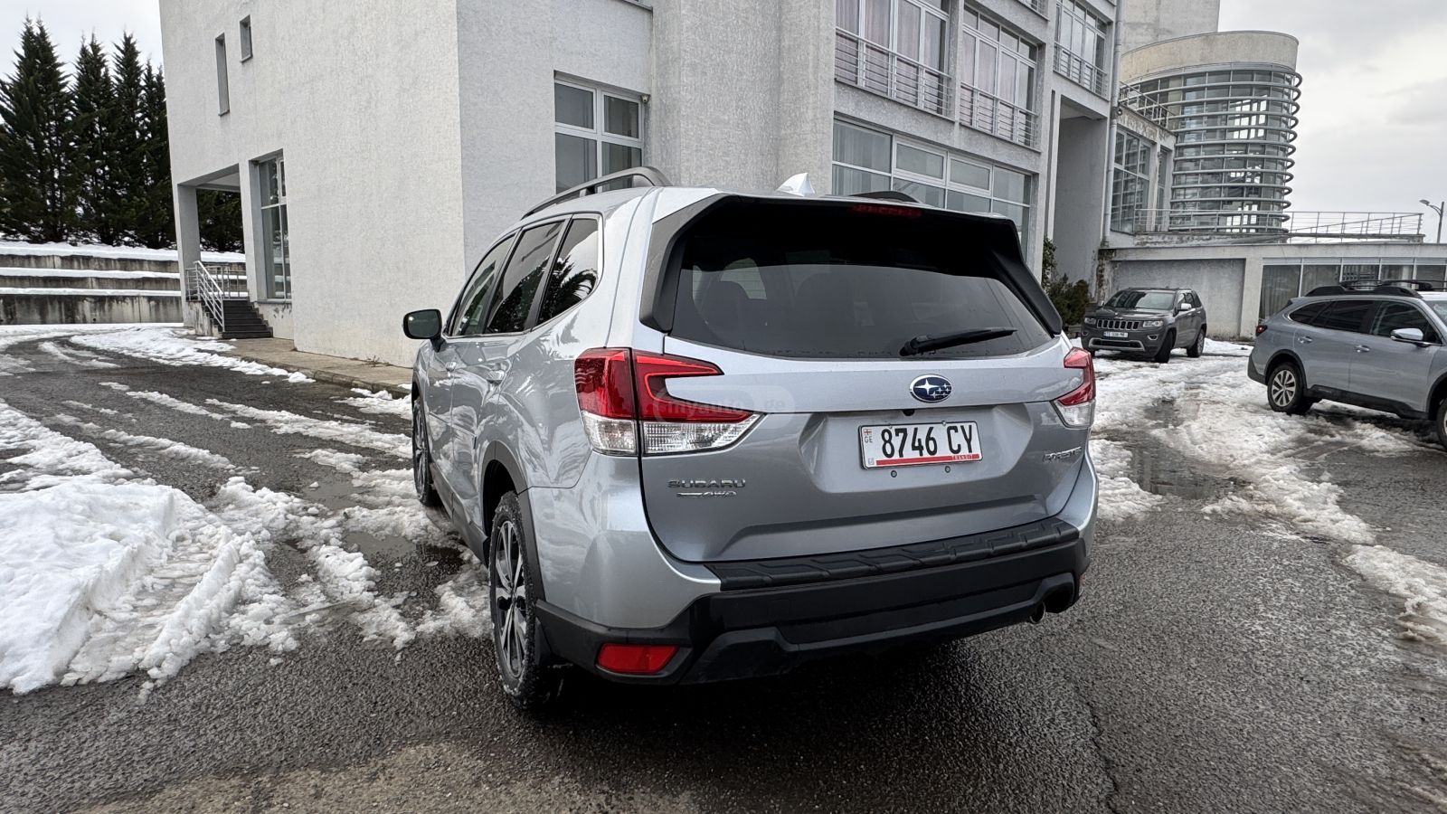Subaru Forester 2019 — photo 2