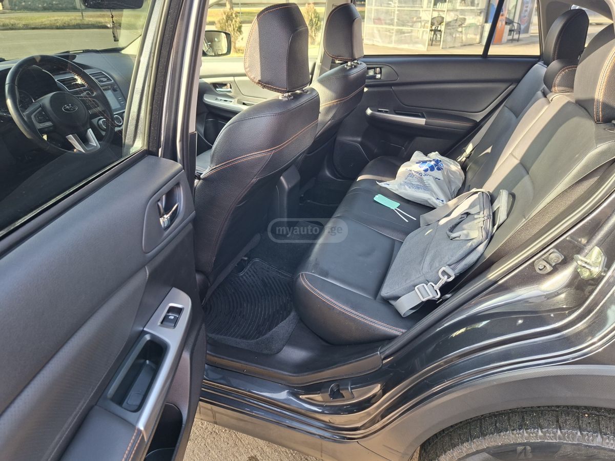 Subaru Crosstrek 2017 — photo 2