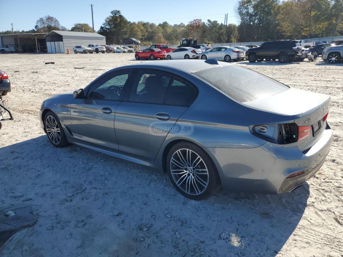 BMW 530 2019 — photo 2
