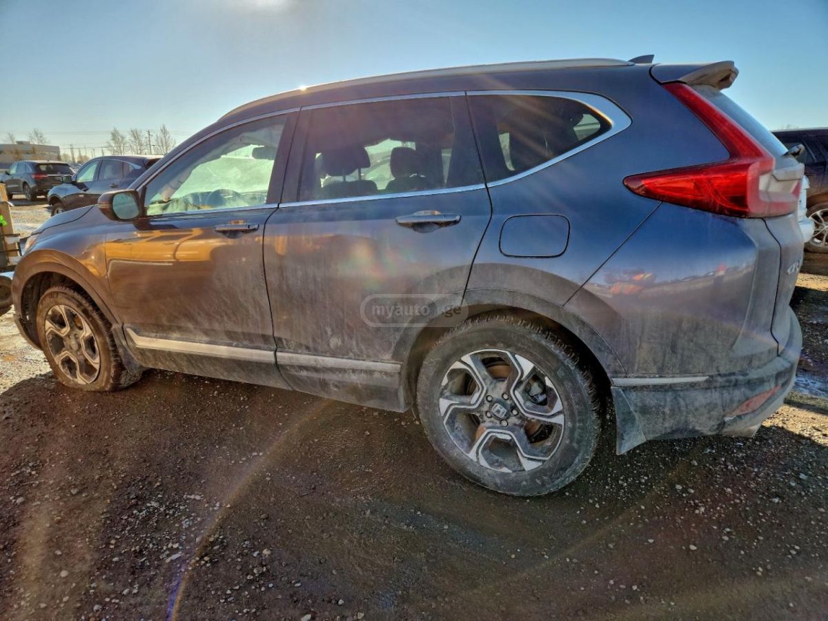 Honda CR-V 2018 — photo 2
