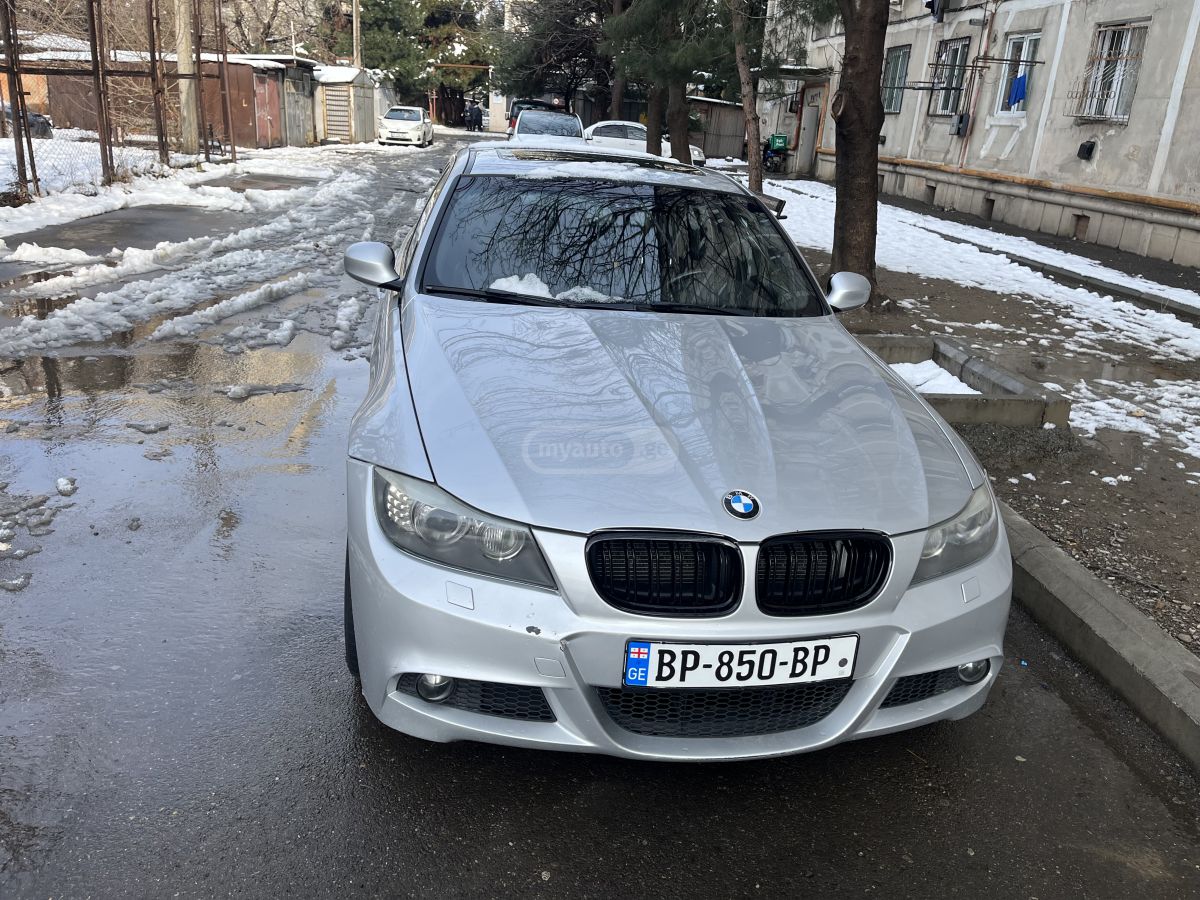 BMW 328 2011 — photo 2