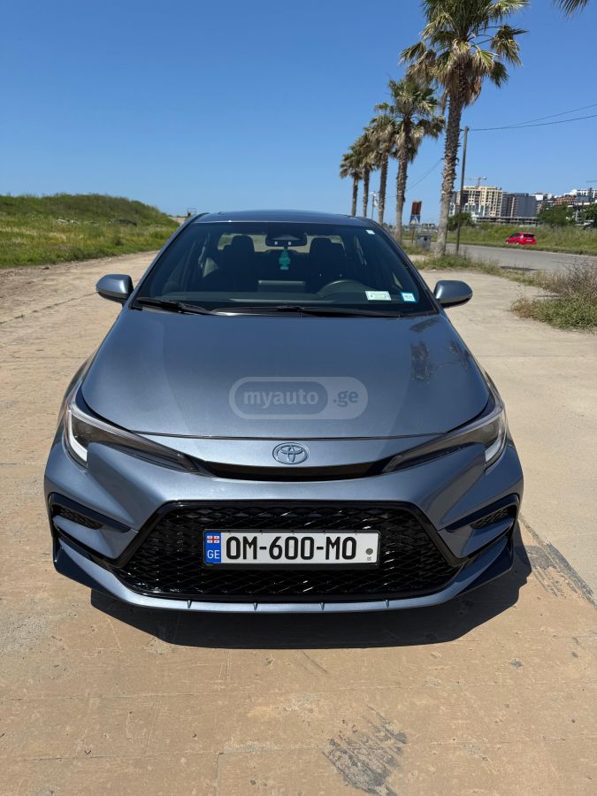 Toyota Corolla 2023 — photo 2