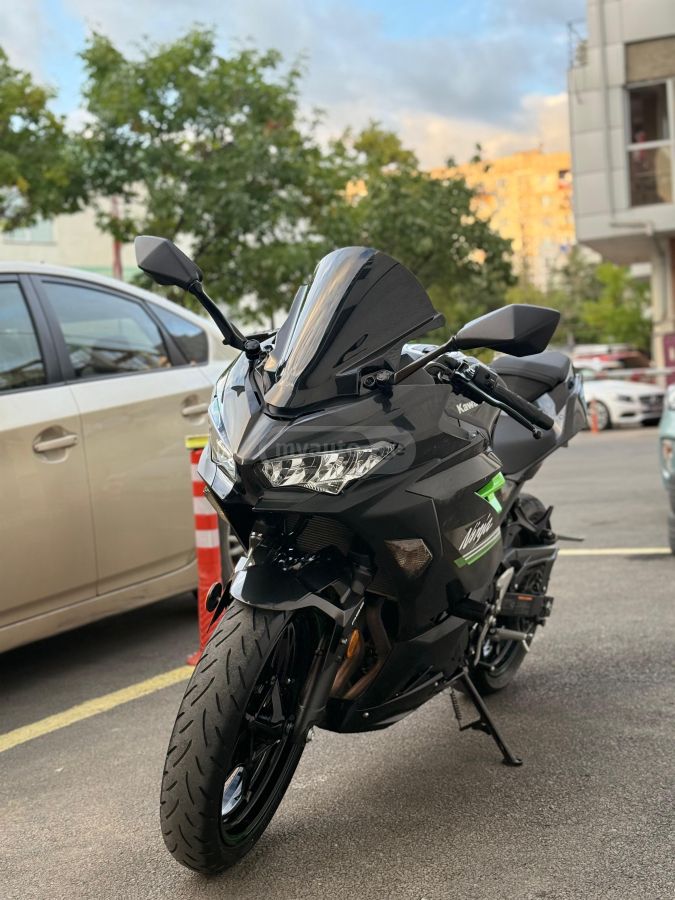 Kawasaki Ninja 400 2023 — photo 2