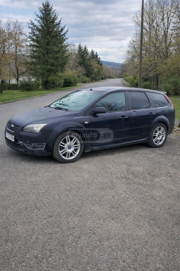 Ford Focus 2007 — photo 2