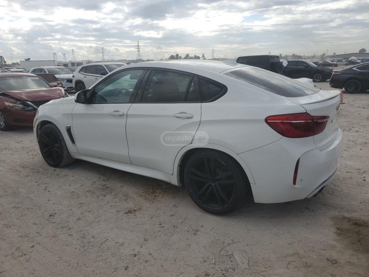 BMW X6 M 2018 — photo 2