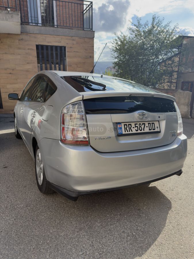 Toyota Prius 2006 — photo 2