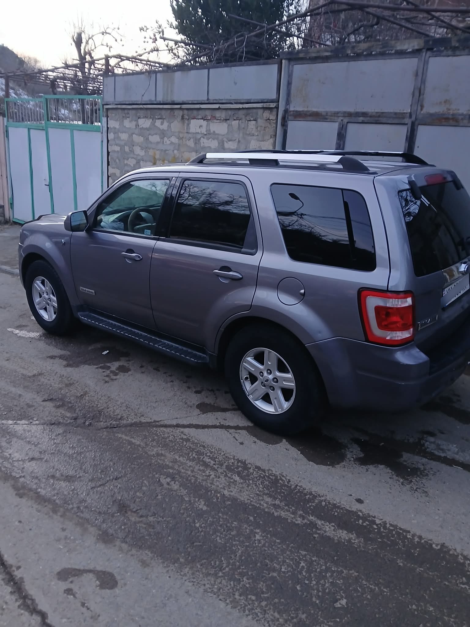 Ford Escape