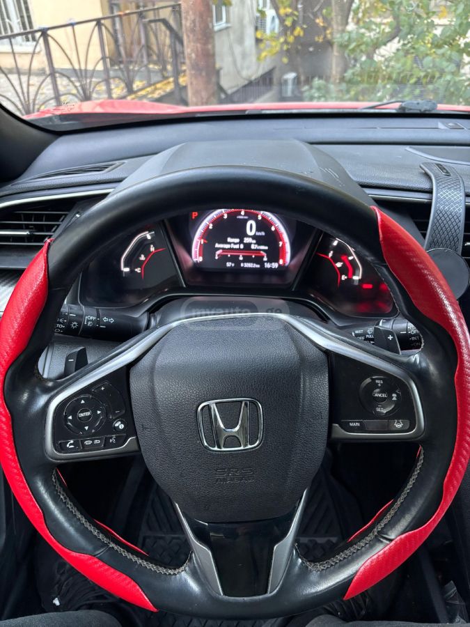 Honda Civic 2019 — photo 2