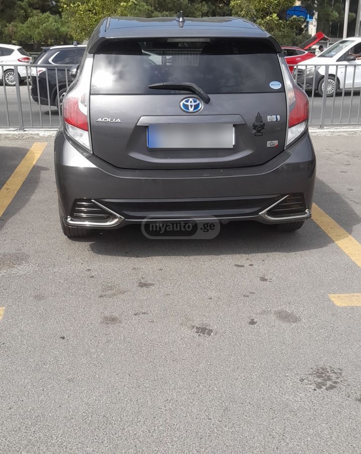 Toyota Aqua 2016 — photo 2