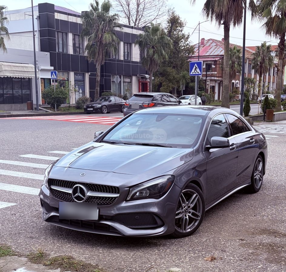 Mercedes-Benz CLA 250