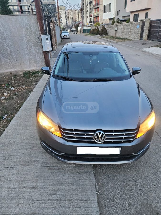 Volkswagen Passat 2015 — photo 2