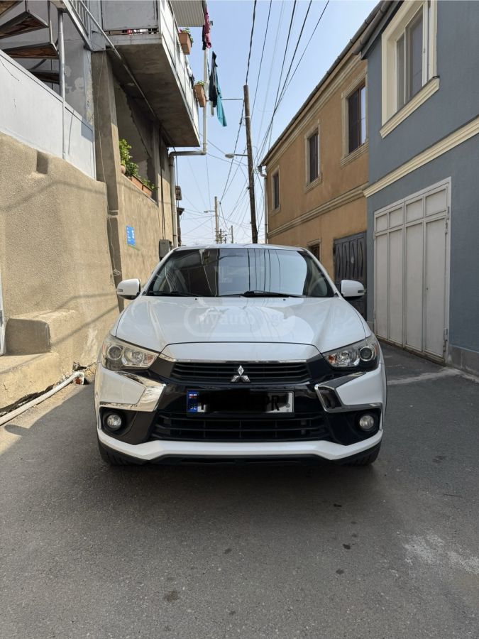 Mitsubishi Outlander Sport