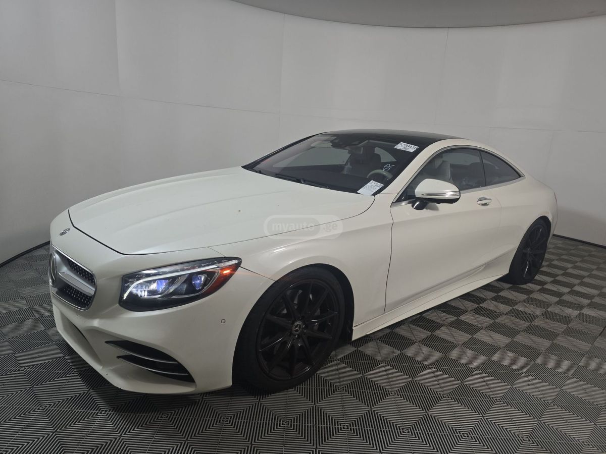 Mercedes-Benz S 560