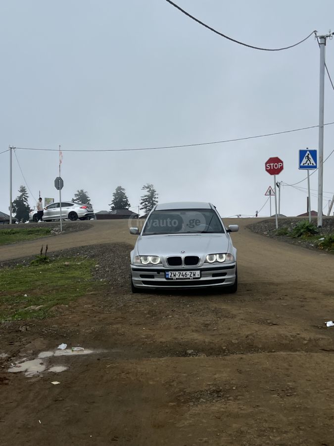 BMW 320 2000 — photo 2