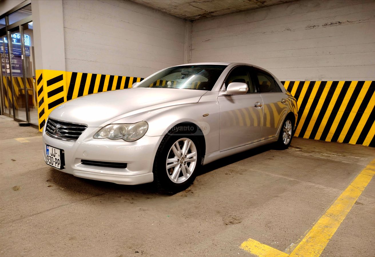 Toyota Mark X 2005 — photo 2