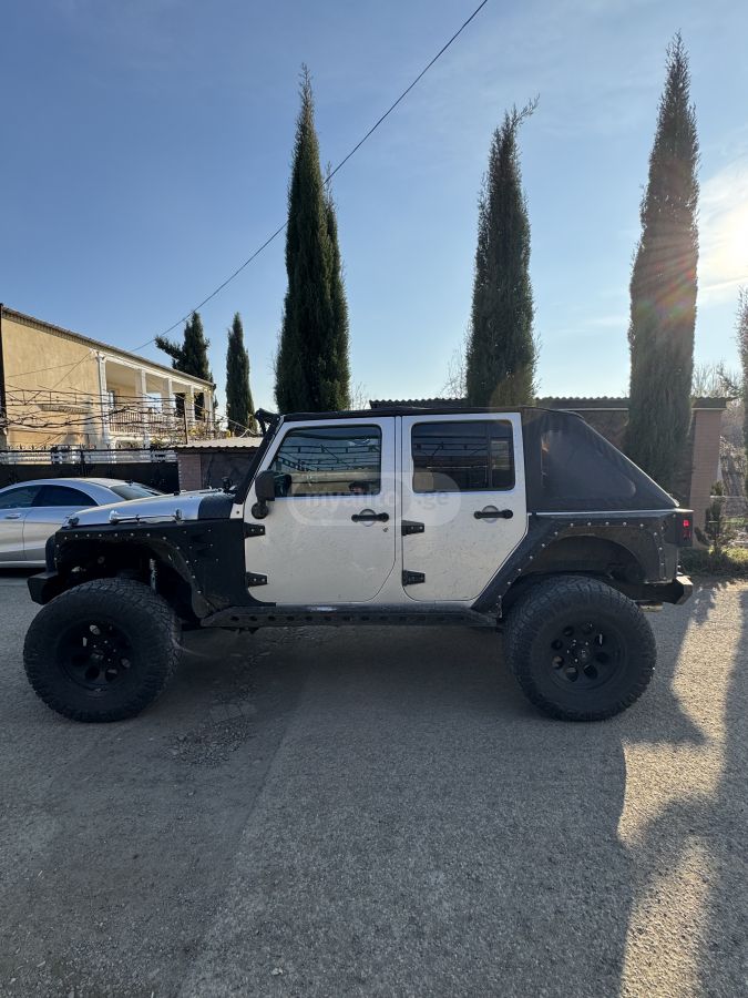 Jeep Wrangler 2007 — photo 2