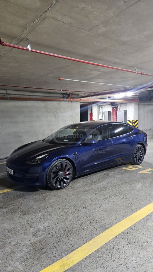 Tesla Model 3 2021 — photo 2