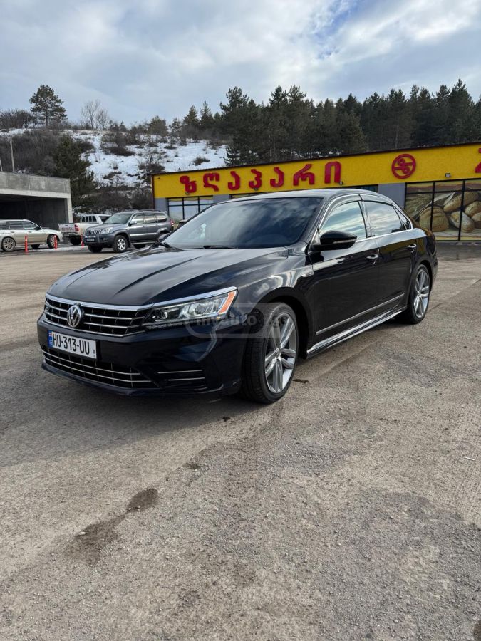 Volkswagen Passat 2017 — photo 2