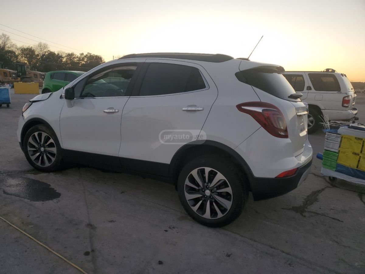 Buick Encore 2019 — photo 2