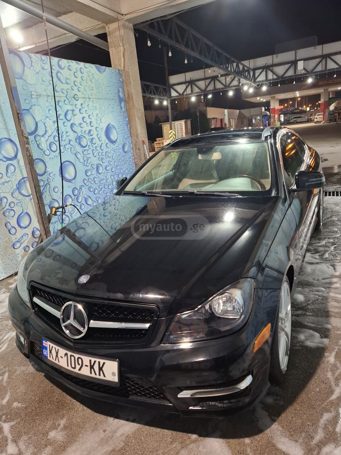 Mercedes-Benz C 250 2014 — photo 2