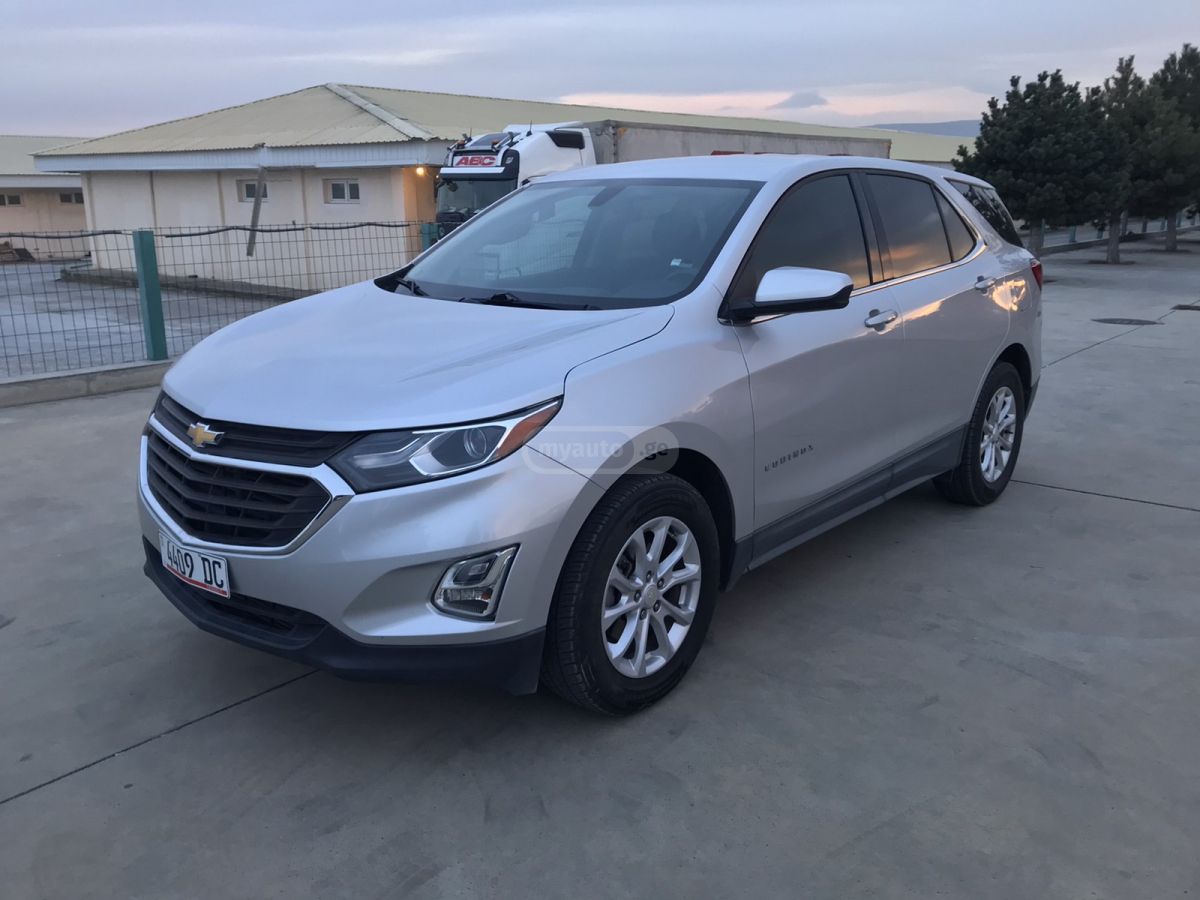 Chevrolet Equinox 2019 — photo 2