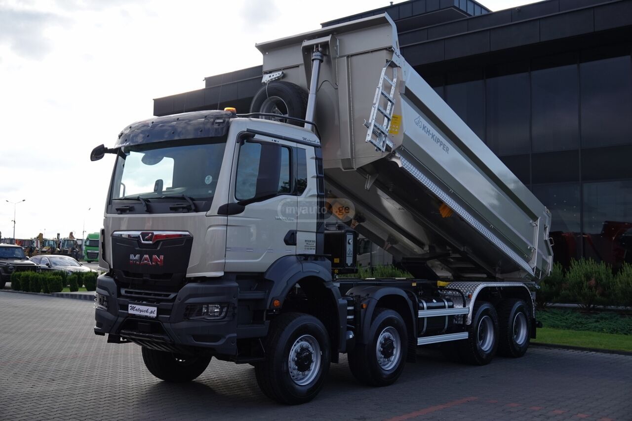 Isuzu TGS 2025 — photo 2