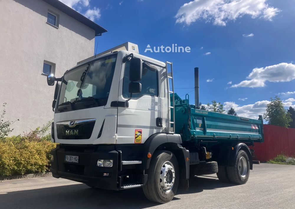 Isuzu TGM 2018 — photo 2
