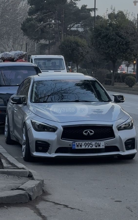 Infiniti Q 50