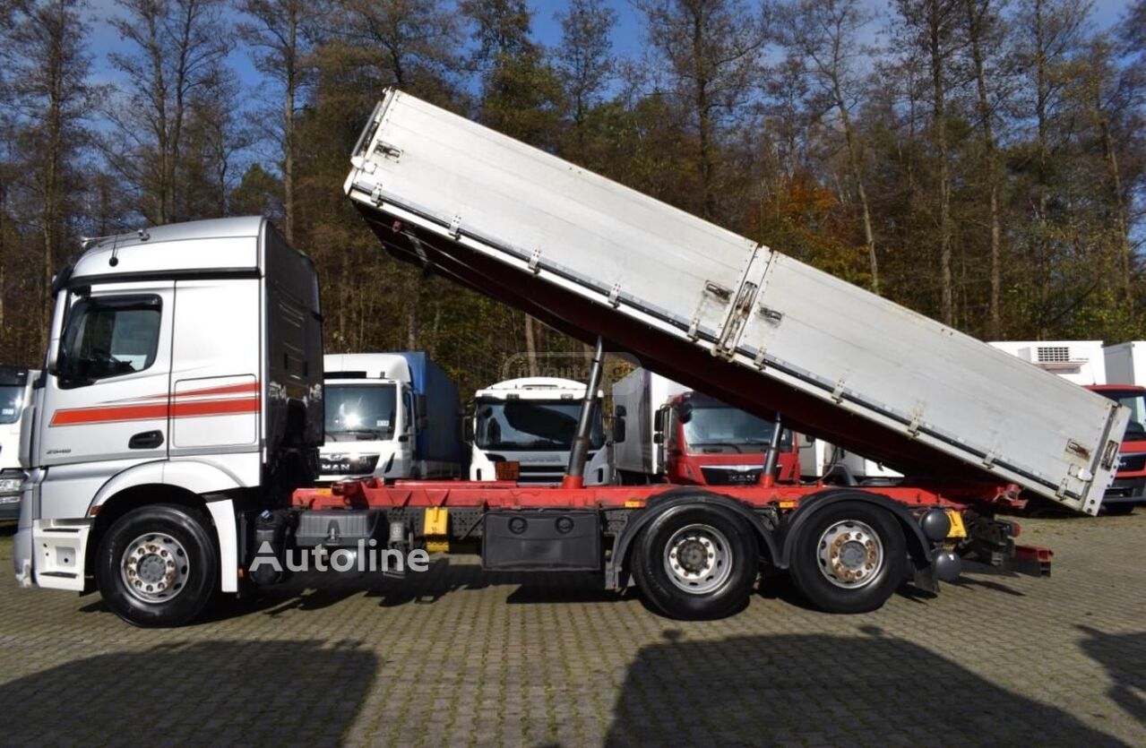 Mercedes-Benz Actros 2018 — photo 2