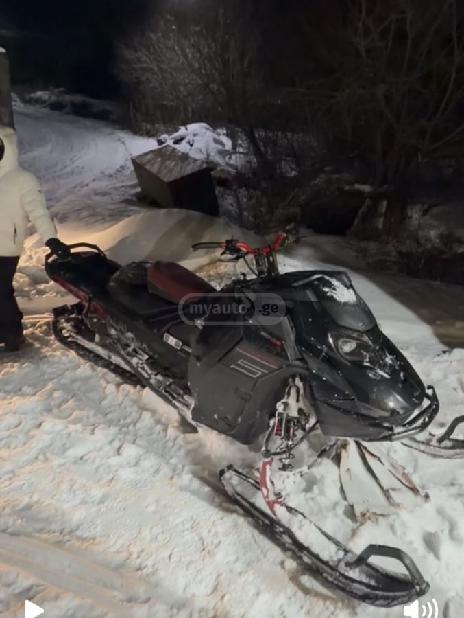 Saturn Ski-Doo 2023 — photo 2