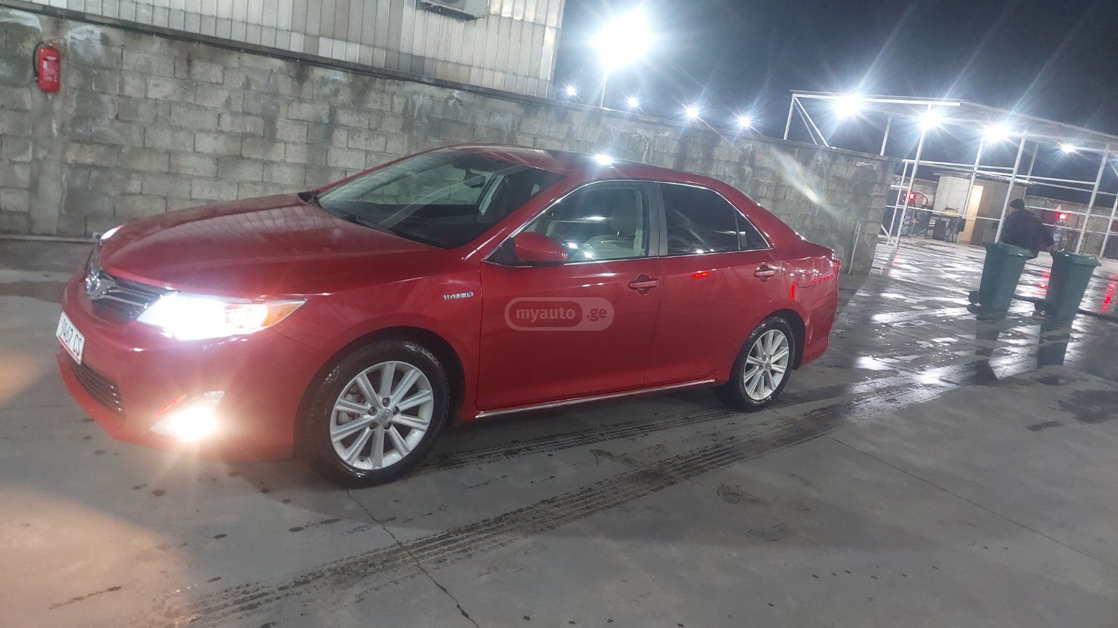 Toyota Camry 2014 — photo 2