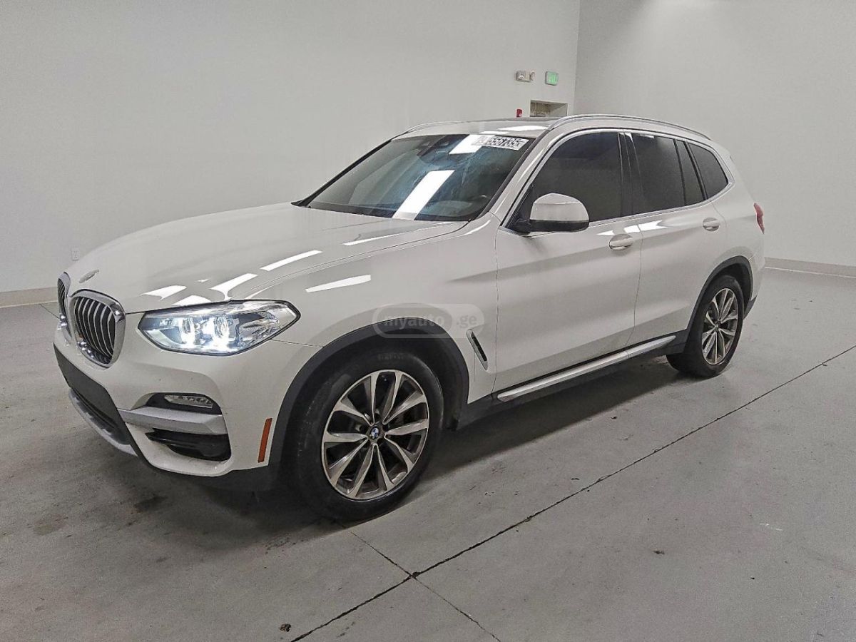 BMW X3 2019 — photo 2