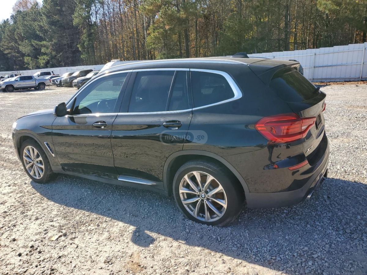 BMW X3 2019 — photo 2
