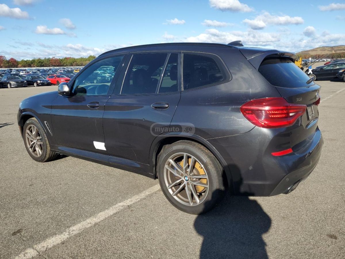 BMW X3 2018 — photo 2